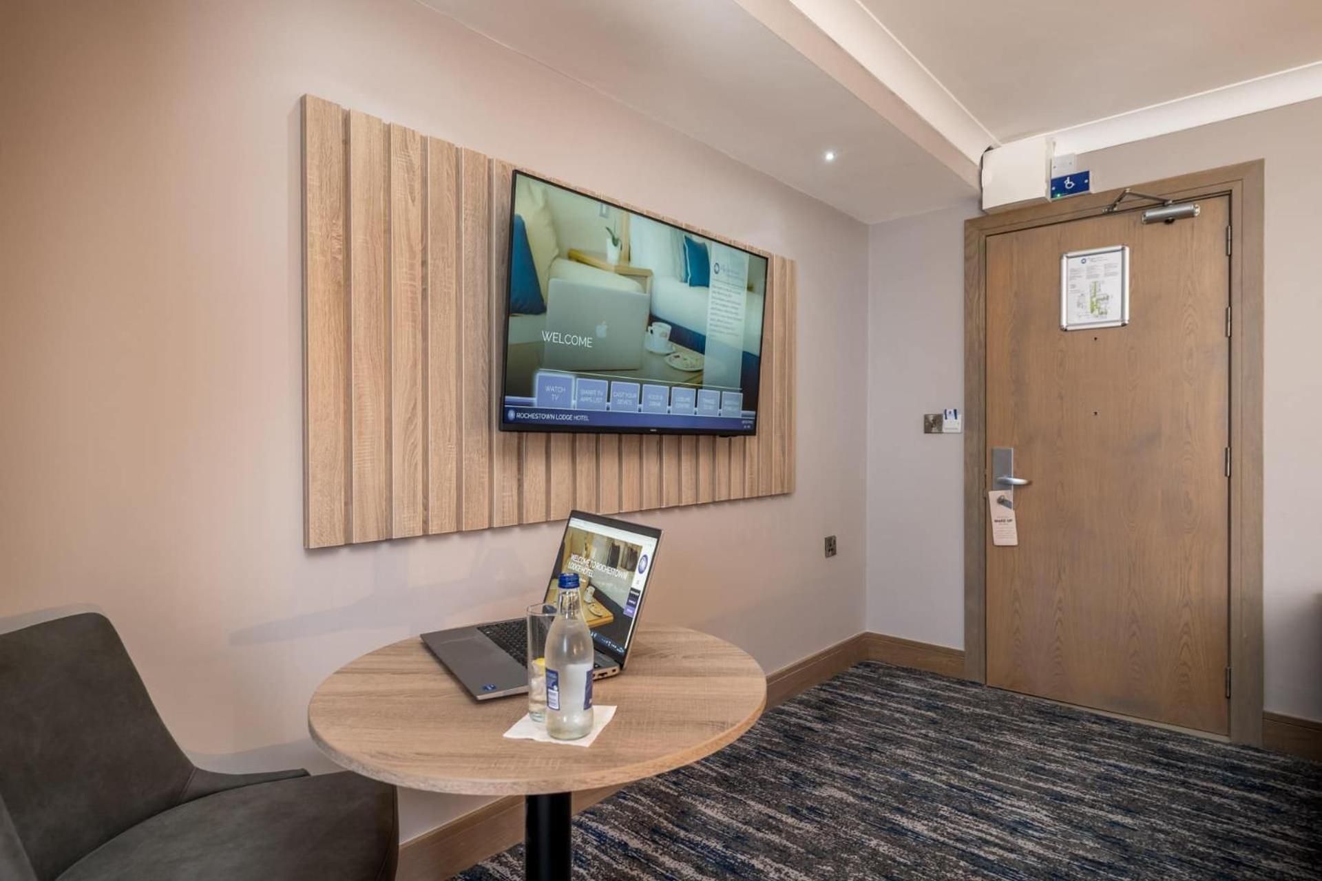 Rochestown Hotel